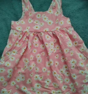 Received Baby Girls Sleeveless Dress with Floral Print from customer J****b.