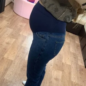 Received Over Bump Maternity Jeans Pregnancy Pants from customer C****k.